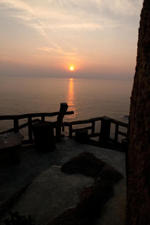 Moondance Magic View Bungalow Koh Tao Exterior photo